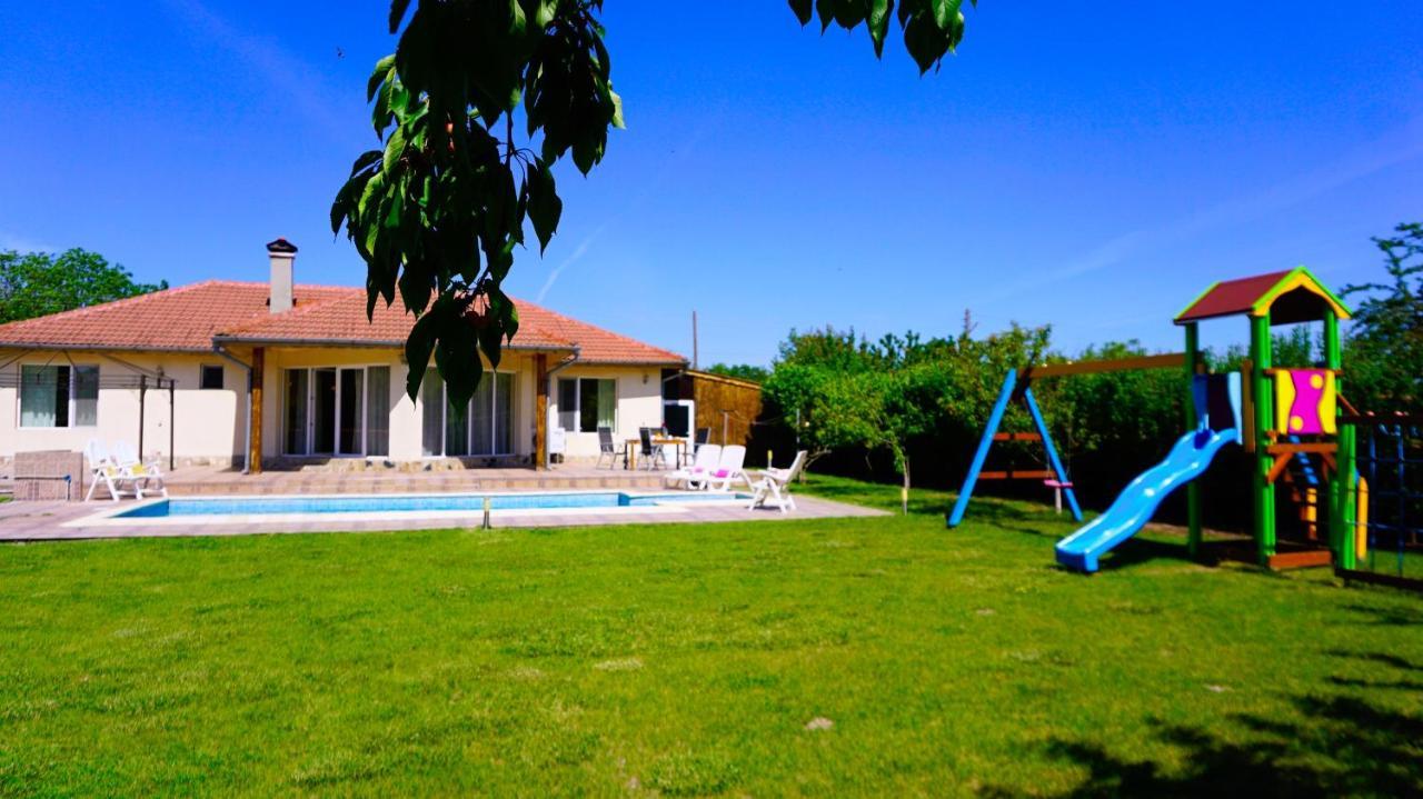 Вила Релакс - Villa Relax Sokolovo Exterior photo