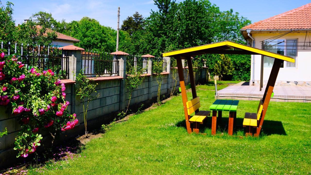 Вила Релакс - Villa Relax Sokolovo Exterior photo